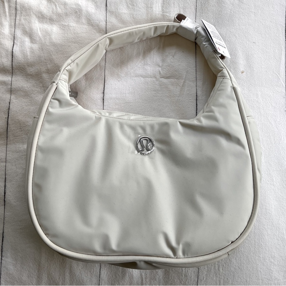 Lululemon mini shoulder bag